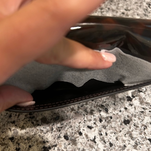 Tory Burch Tortoise Patent Chain Wallet - Picture 5 of 15